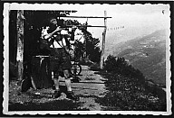 Der Südtiroler Wehrmachtssoldat Ernst Villi auf Urlaub in Südtirol 