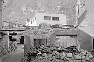 Das Amonn-Haus von Bomben zerstört. 