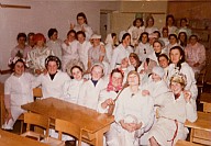 Festa di carnevale: allieve in maschera.