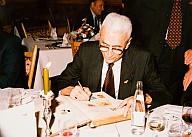 Silvius Magnago in occasione della conferenza dell'Arge Alp